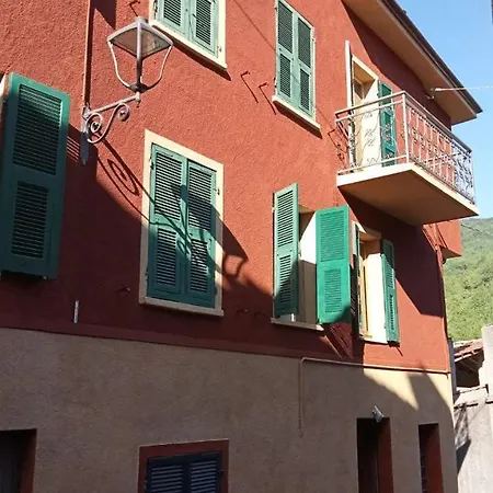 The Casa Rossa 14 Seats 6