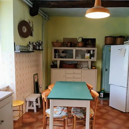 The Casa Rossa 14 Seats 6 Feriehus